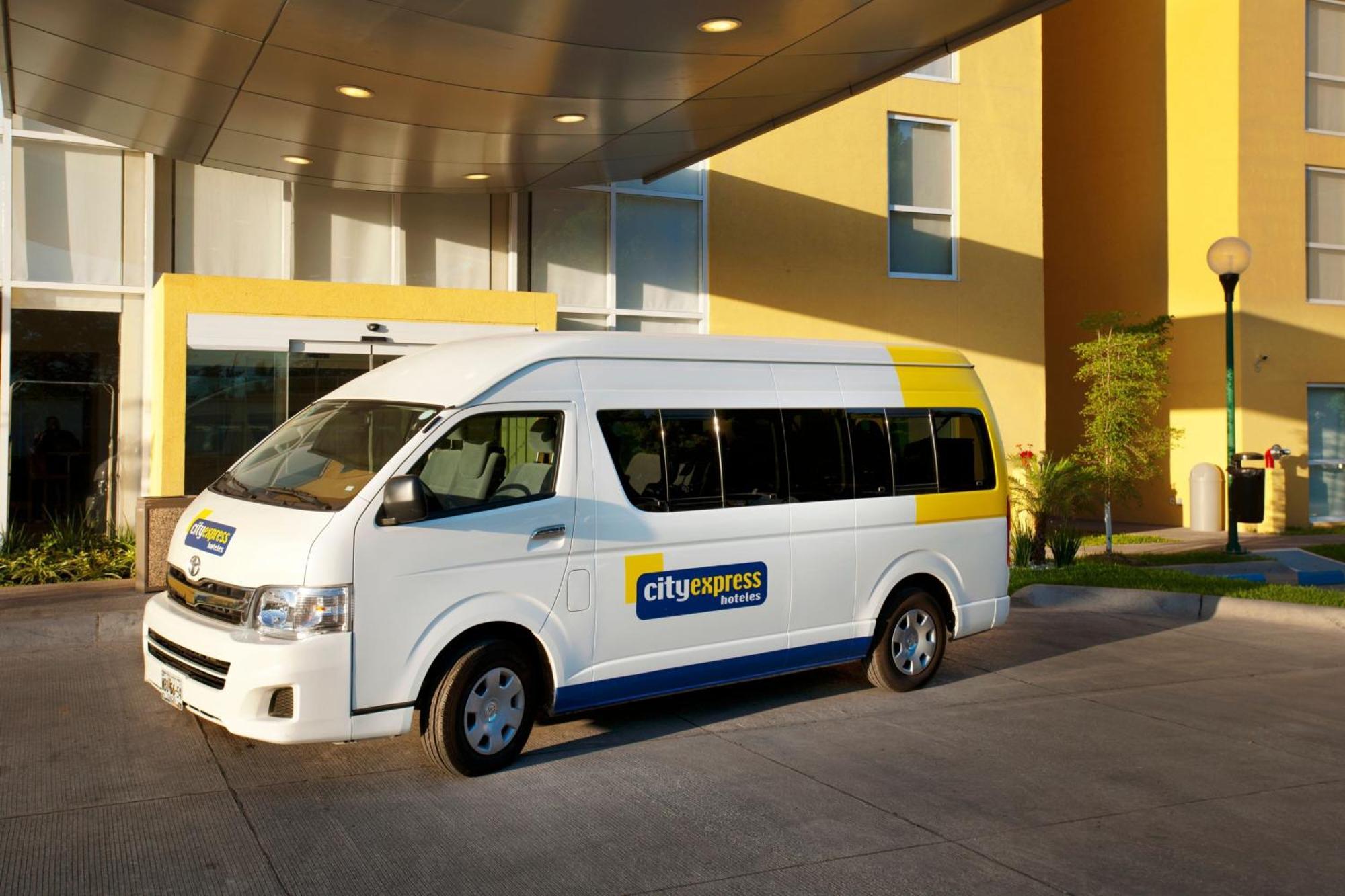 City Express By Marriott Ciudad Obregón מראה חיצוני תמונה