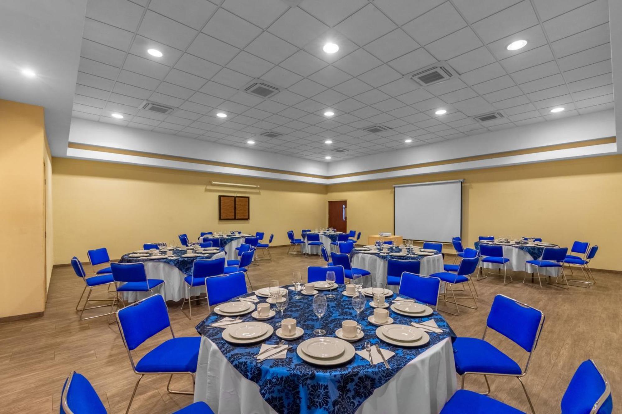 City Express By Marriott Ciudad Obregón מראה חיצוני תמונה