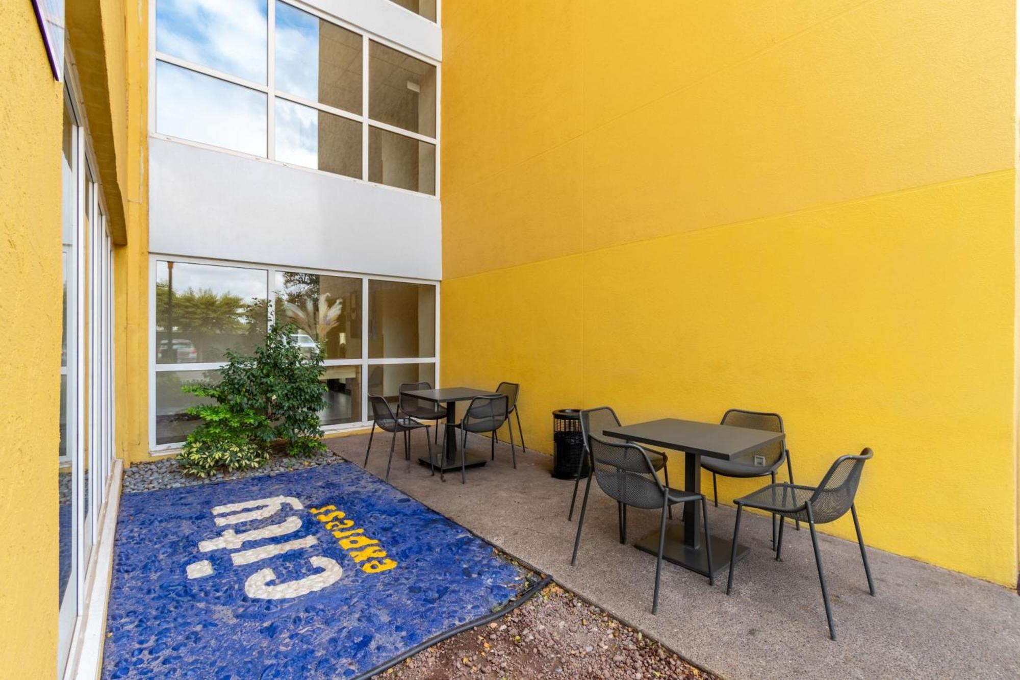 City Express By Marriott Ciudad Obregón מראה חיצוני תמונה