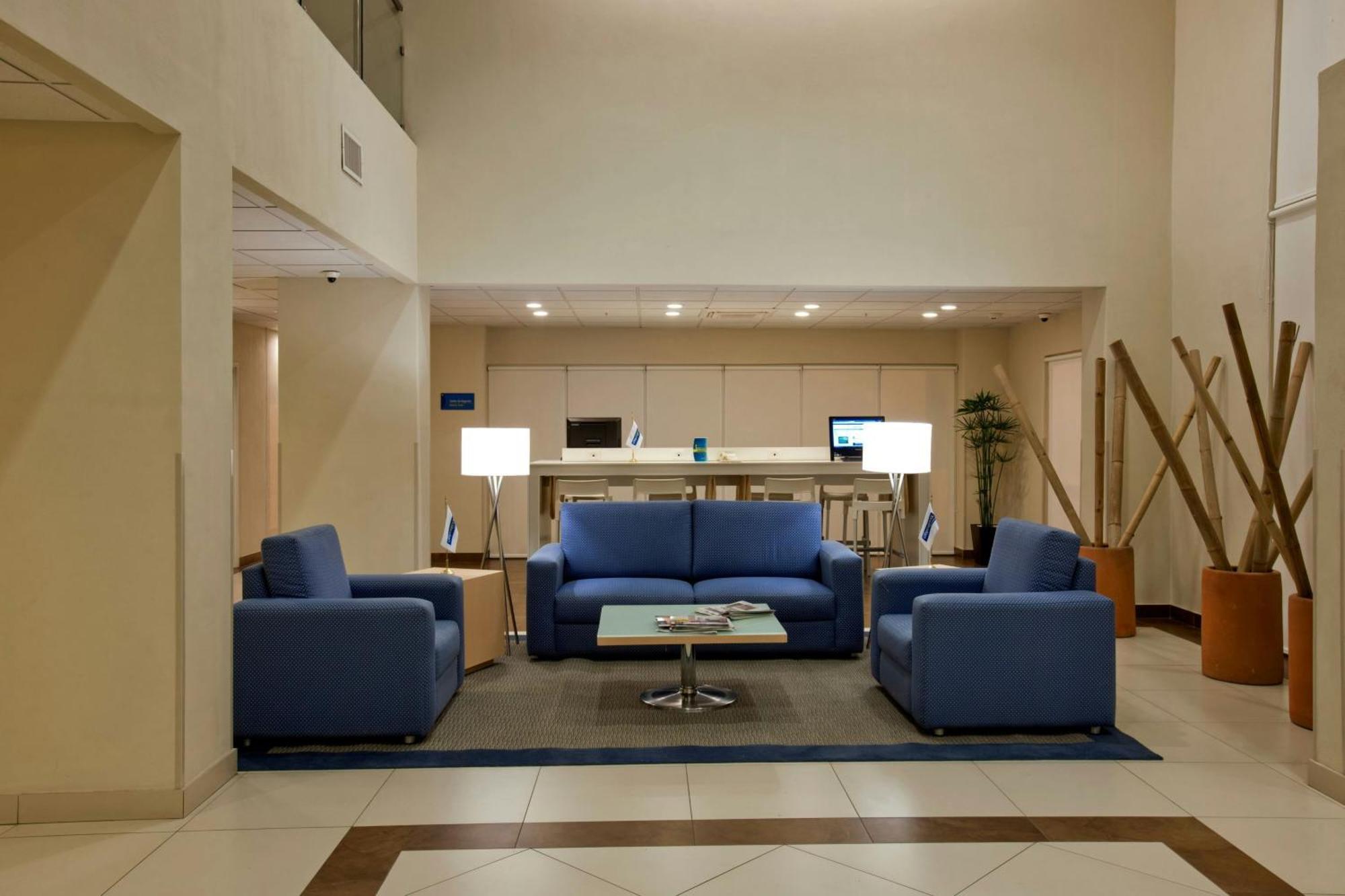City Express By Marriott Ciudad Obregón מראה חיצוני תמונה